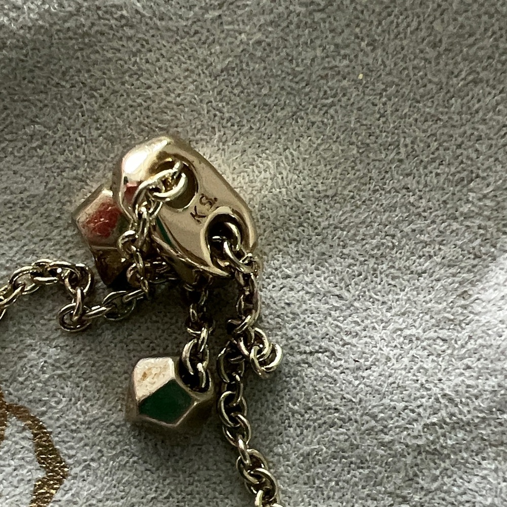 Kendra Scott Gold Bracelet with green stone - Picture 3 of 3